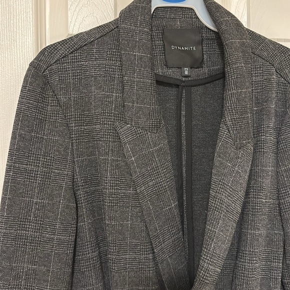 Dynamite Soft Blazer - Picture 3 of 4